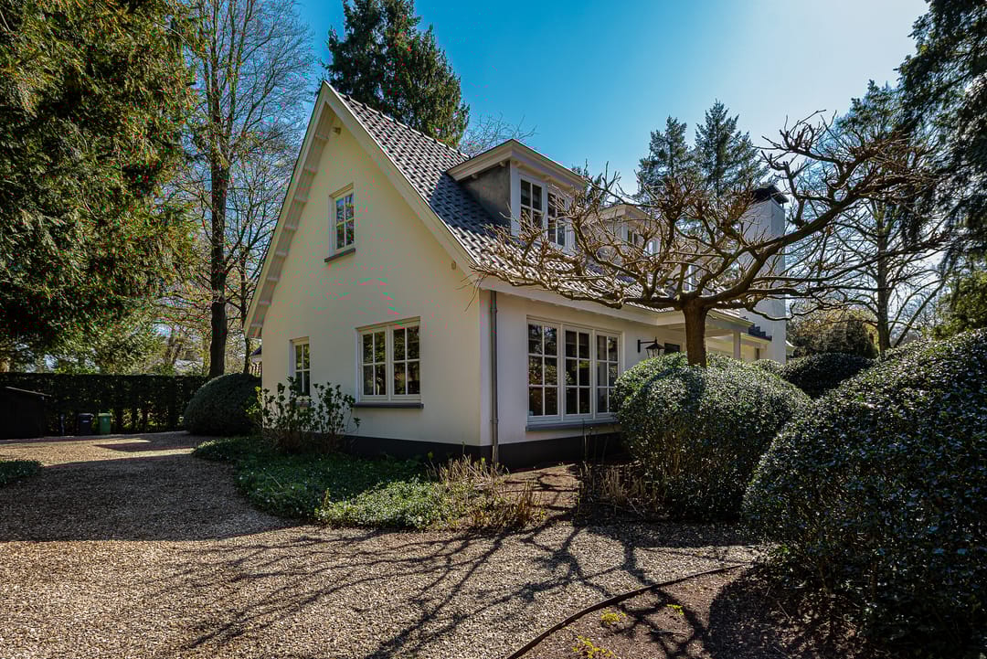 Photo 2 of Prinses Irenelaan 1