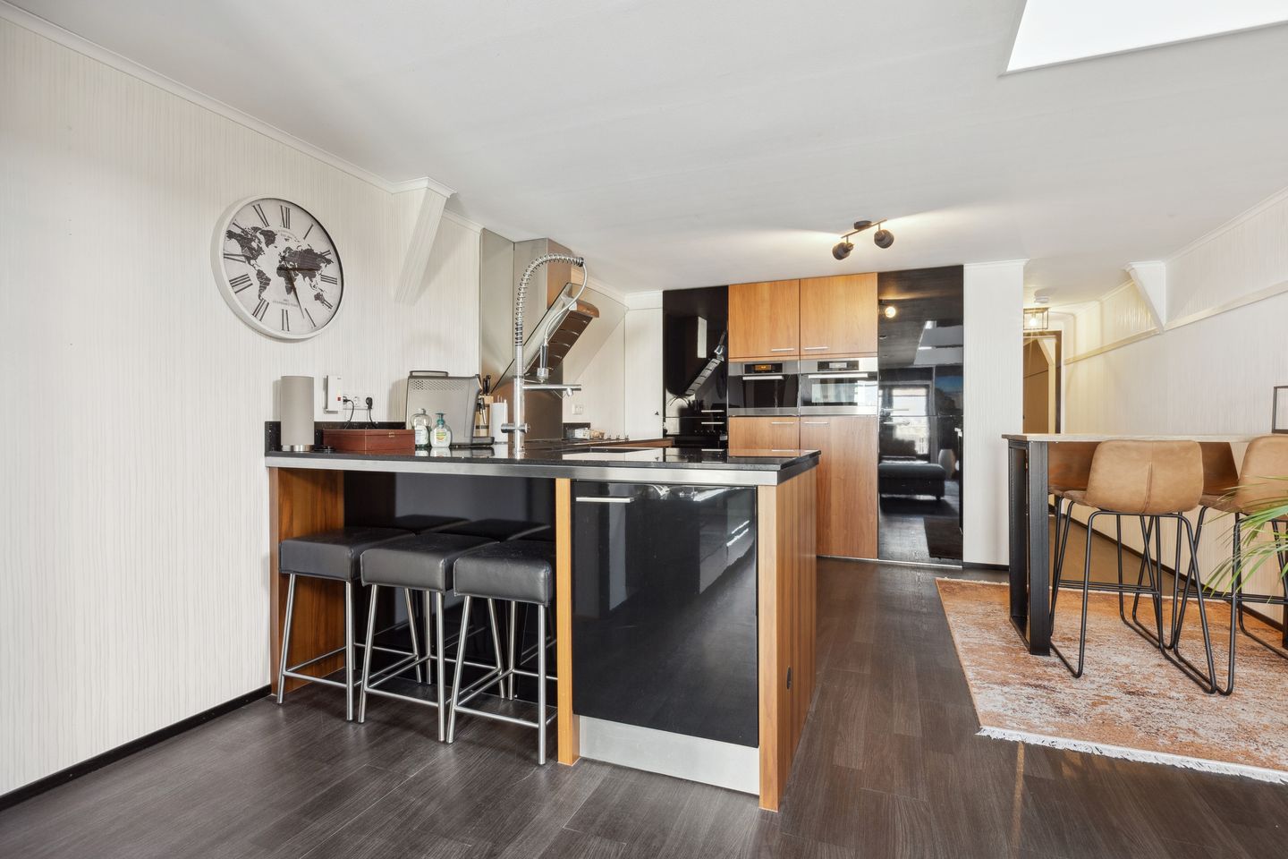 Foto 5 van Raadhuisplein 21-A