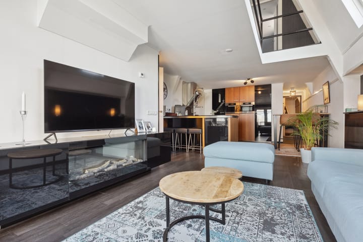 Photo 10 of Raadhuisplein 21-A