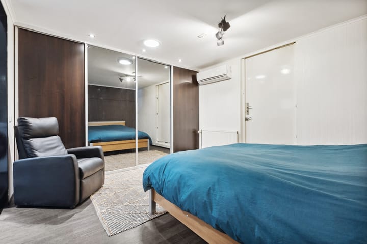 Photo 18 of Raadhuisplein 21-A