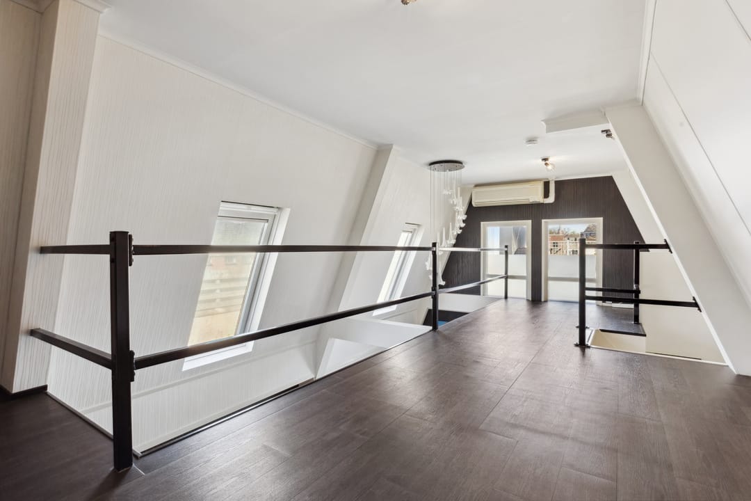 Foto 23 van Raadhuisplein 21-A