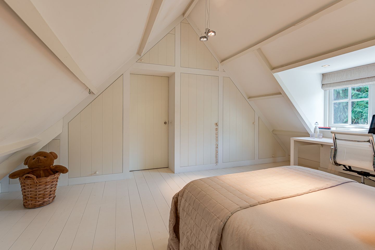 Photo 29 of Prinses Irenelaan 1