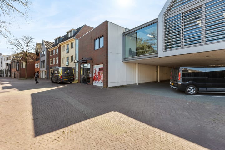 Photo 28 of Raadhuisplein 21-A