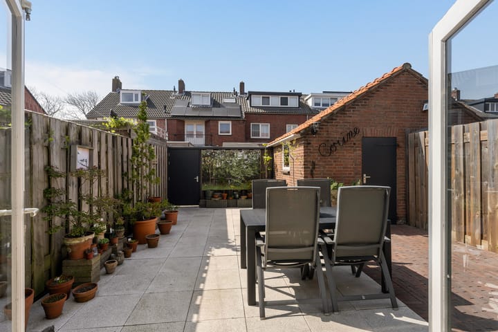 Foto 10 van Dr Ariensstraat 12