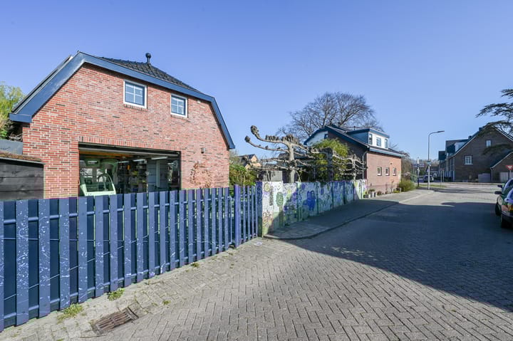 Photo 63 of Molenlaan 1