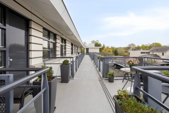 Foto 4 van van Lutterveltplein 4-R