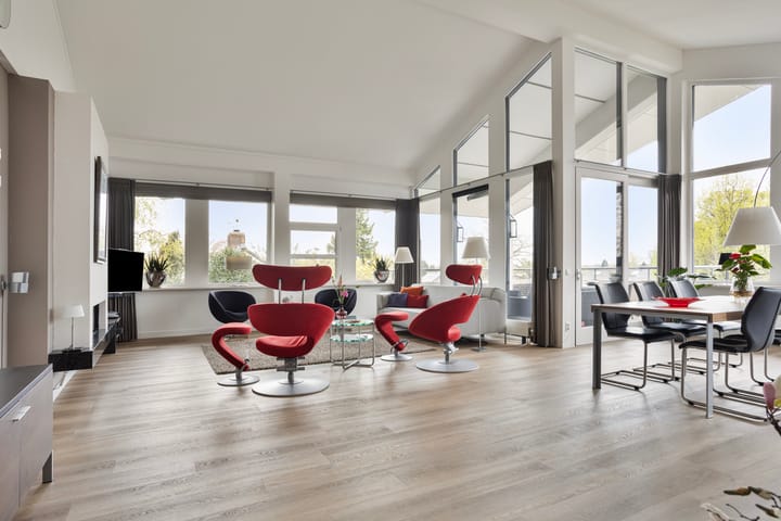 Foto 10 van van Lutterveltplein 4-R