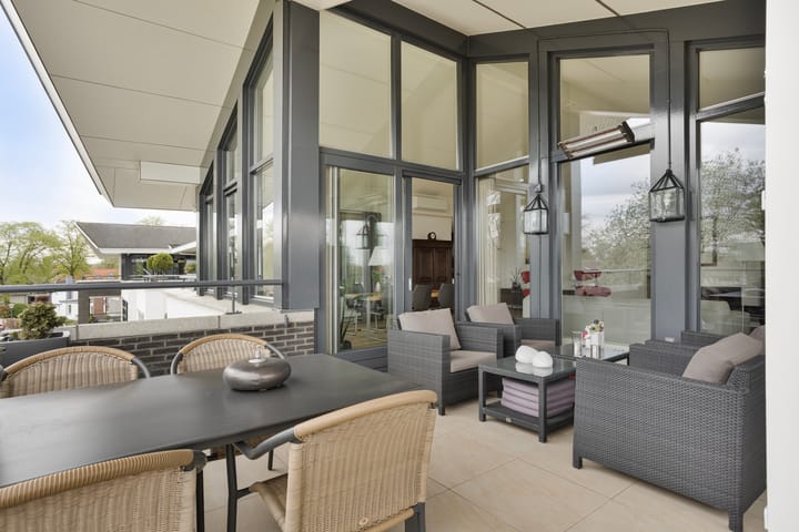 Foto 16 van van Lutterveltplein 4-R