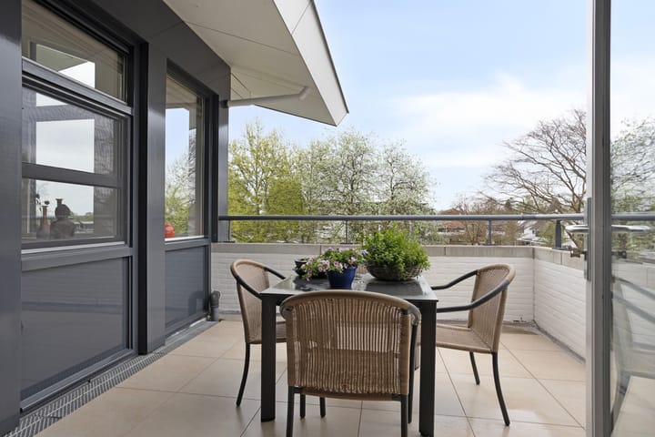 Foto 33 van van Lutterveltplein 4-R