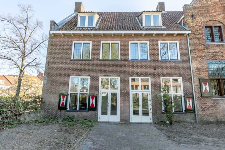 Foto 24 van Zuidsingel 23