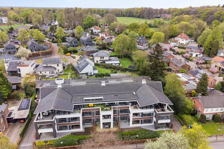 Foto 57 van van Lutterveltplein 4-R