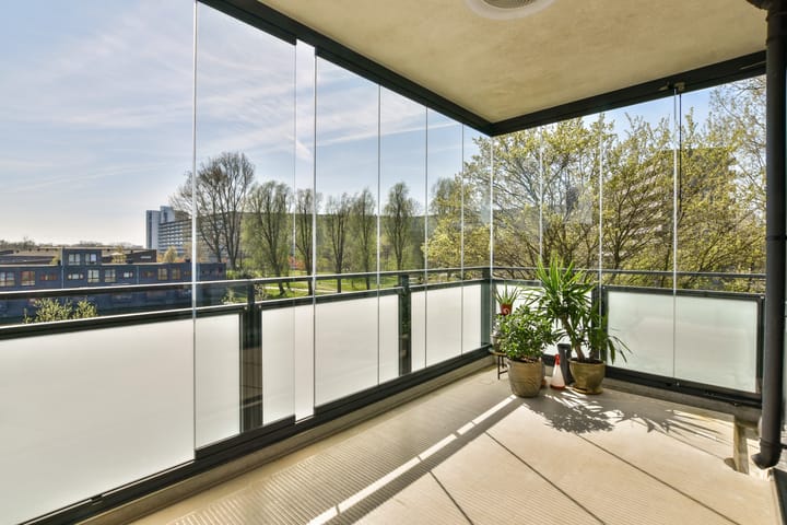 Foto 4 van Glitterstraat 200