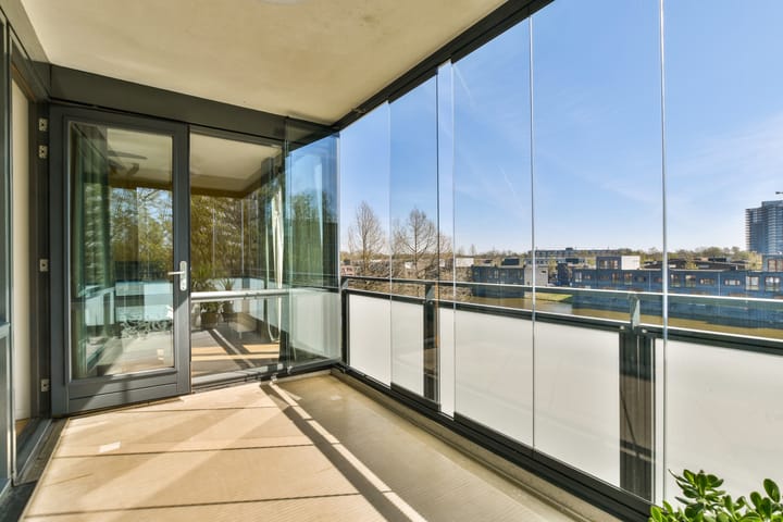 Foto 5 van Glitterstraat 200