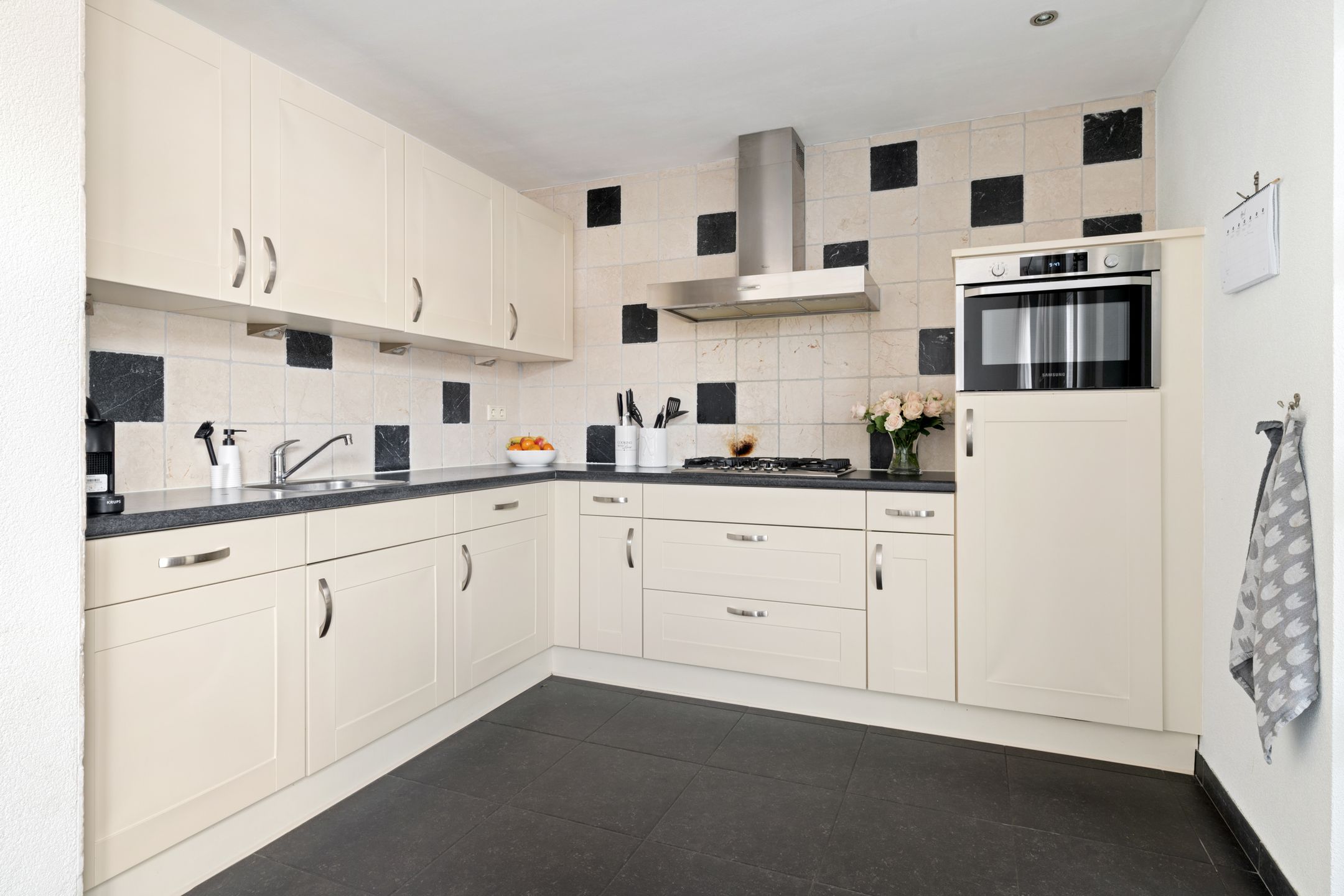 Foto 15 van Topaard 14