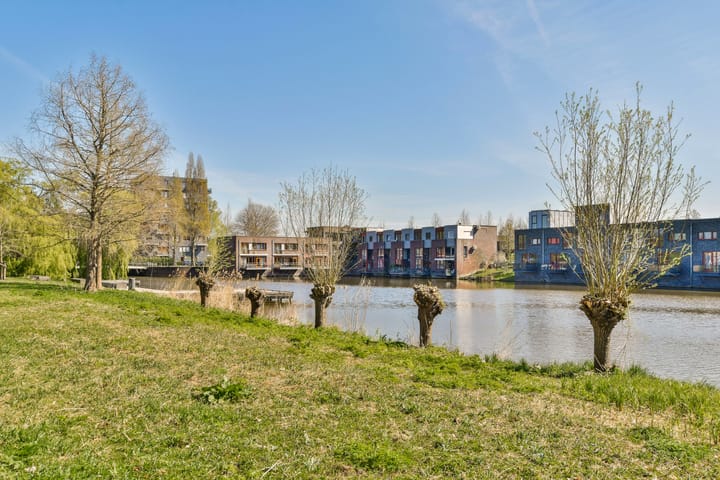 Foto 7 van Glitterstraat 200