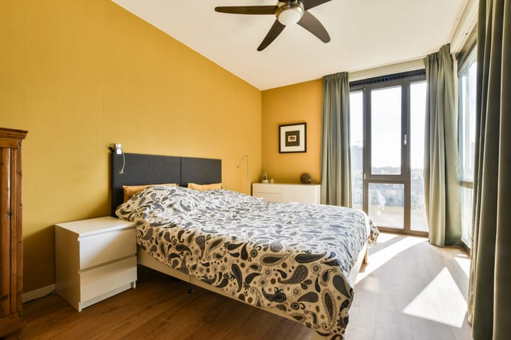 Foto 13 van Glitterstraat 200