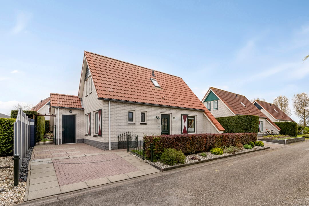 Photo 1 of Schoneveld 140