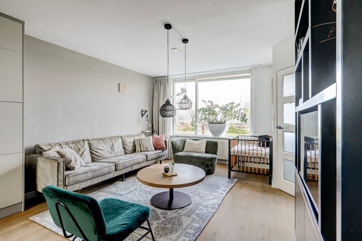 Foto 21 van Roze-ven 32