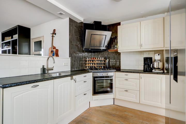 Foto 32 van Roze-ven 32