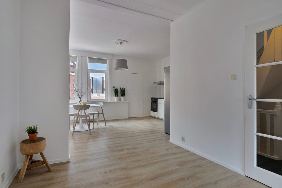 Foto 8 van Voltastraat 5-A