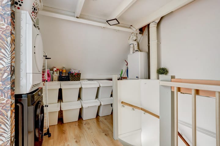 Foto 57 van Roze-ven 32