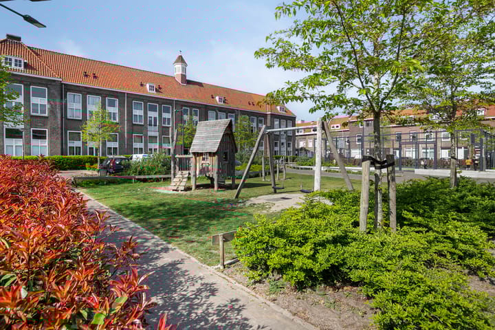 Foto 32 van Voltastraat 5-A