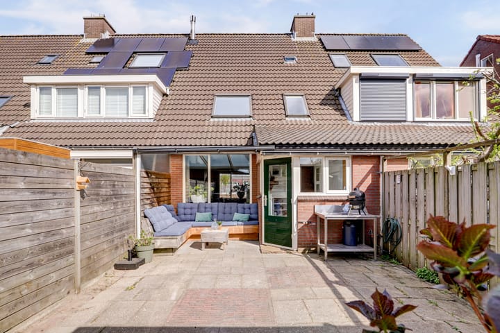 Foto 67 van Roze-ven 32