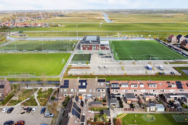 Foto 79 van Roze-ven 32