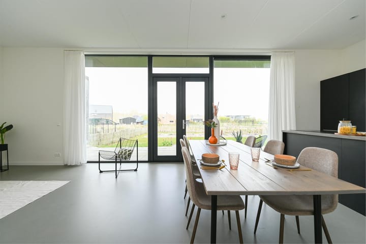 Photo 18 of Henry David Thoreaustraat 48