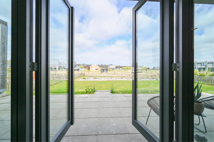 Photo 30 of Henry David Thoreaustraat 48