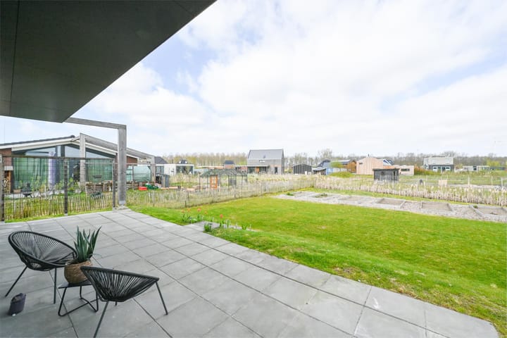 Photo 32 of Henry David Thoreaustraat 48