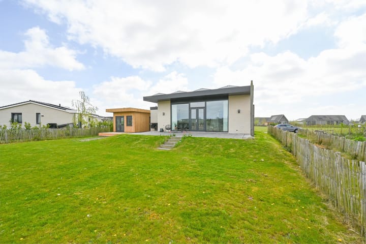 Photo 33 of Henry David Thoreaustraat 48