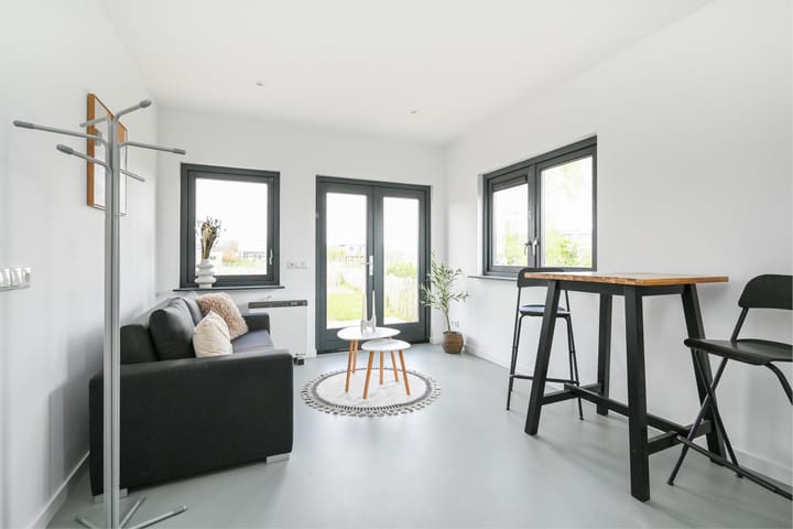 Photo 42 of Henry David Thoreaustraat 48