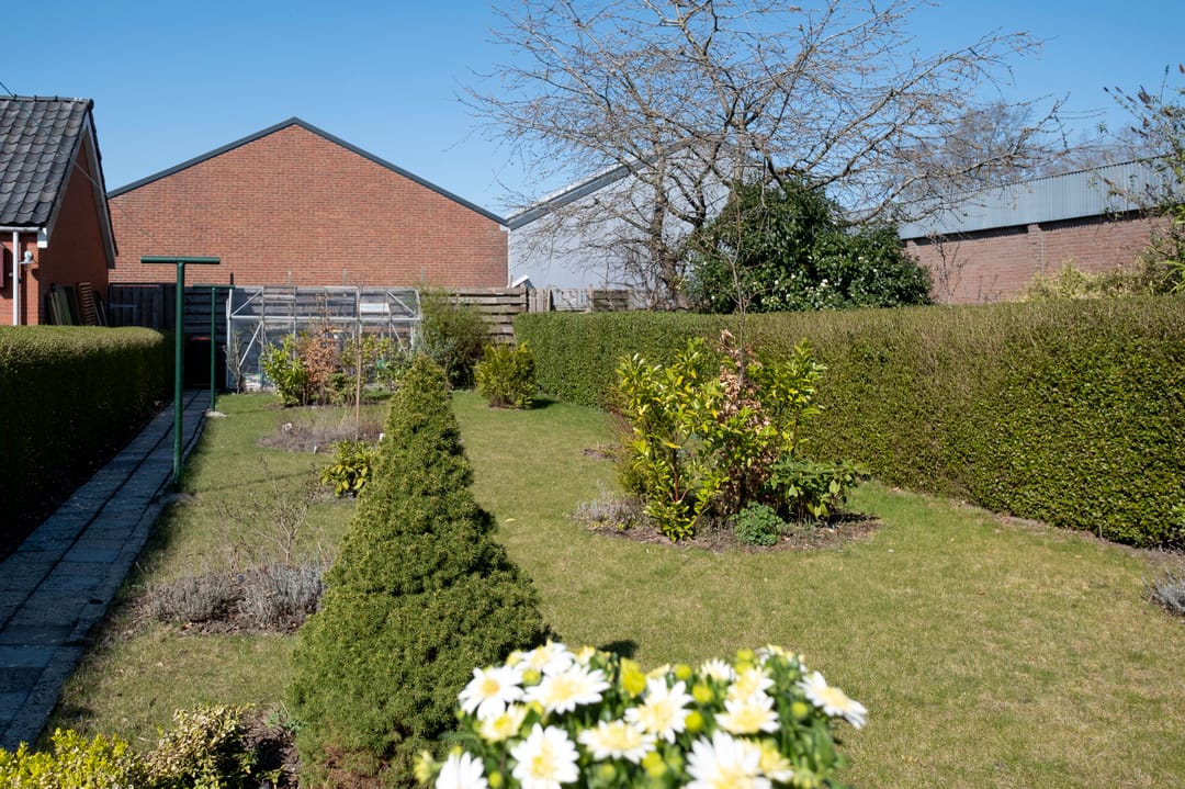 Foto 52 van Weerdingerstraat 115