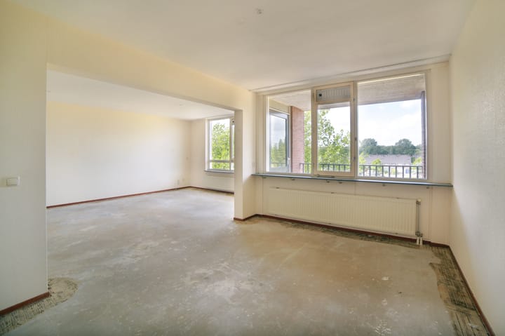 Photo 13 of Zamenhof 12