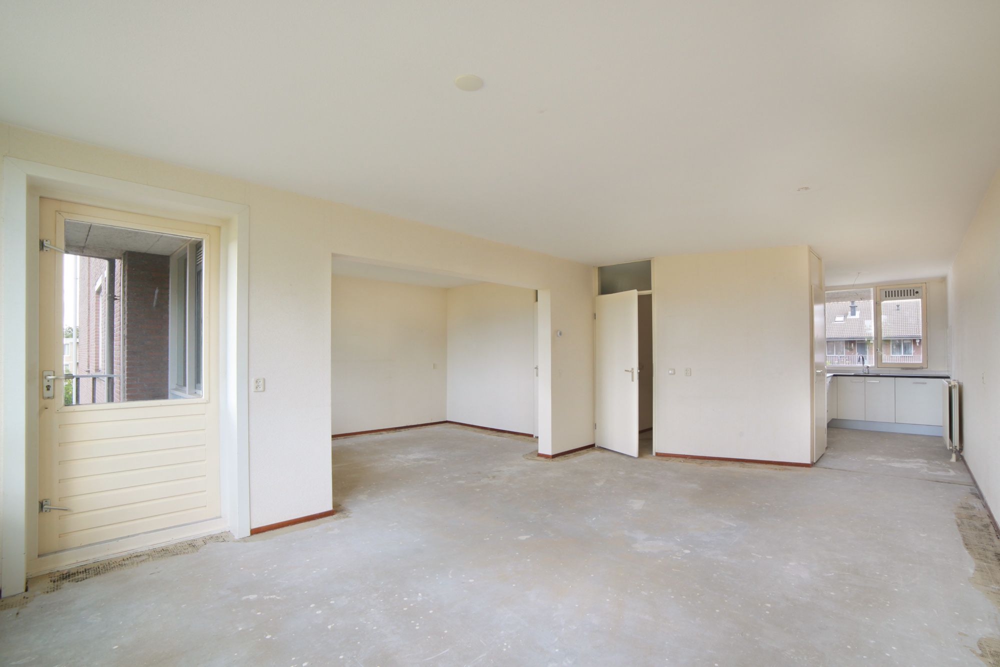 Photo 15 of Zamenhof 12