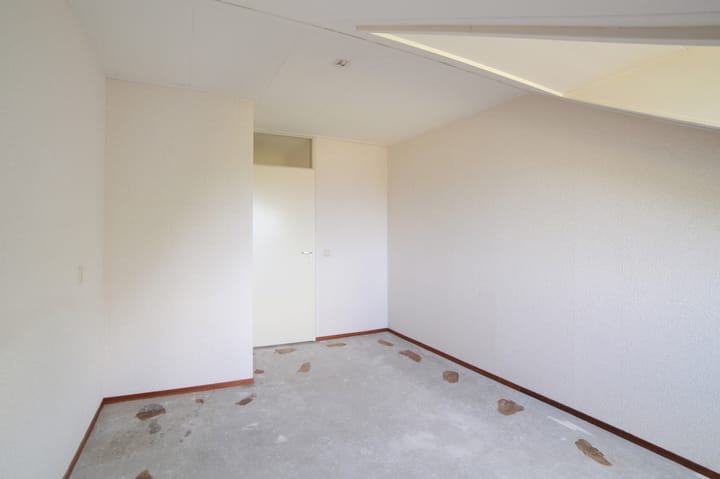 Photo 20 of Zamenhof 12