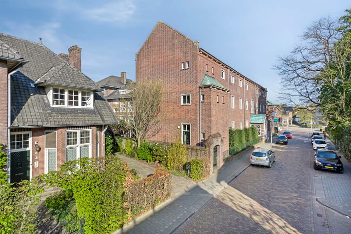 Foto 34 van 1e Haagstraat 87