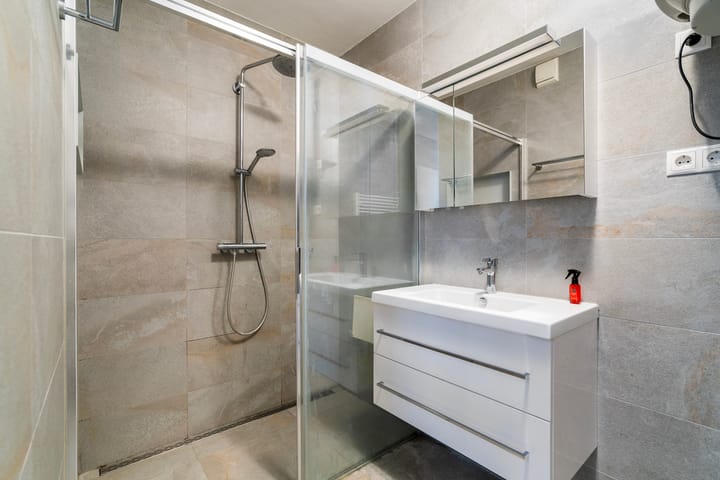 Foto 17 van Eikensteinstraat 77