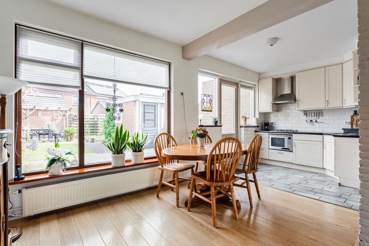 Foto 24 van Tichlerstraat 35