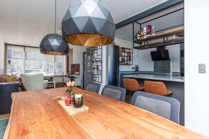 Foto 2 van Marsmanstraat 11