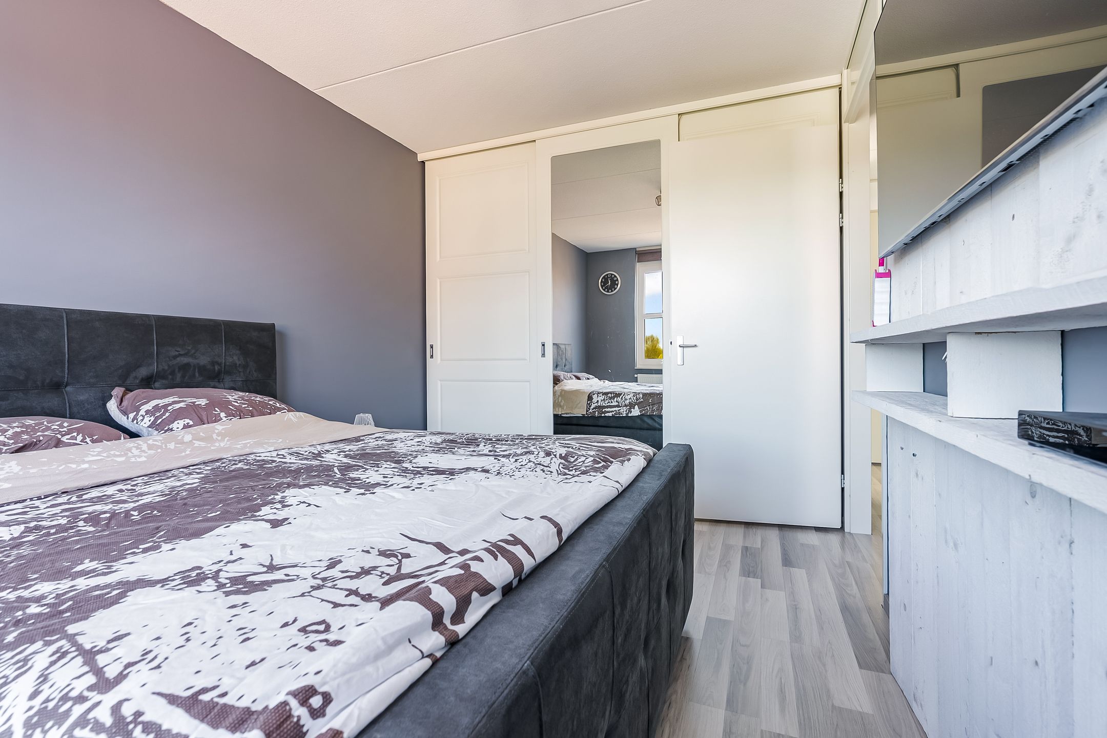 Foto 21 van Tinnegieter 22