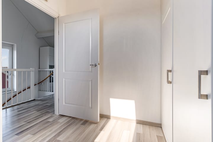 Foto 33 van Tinnegieter 22