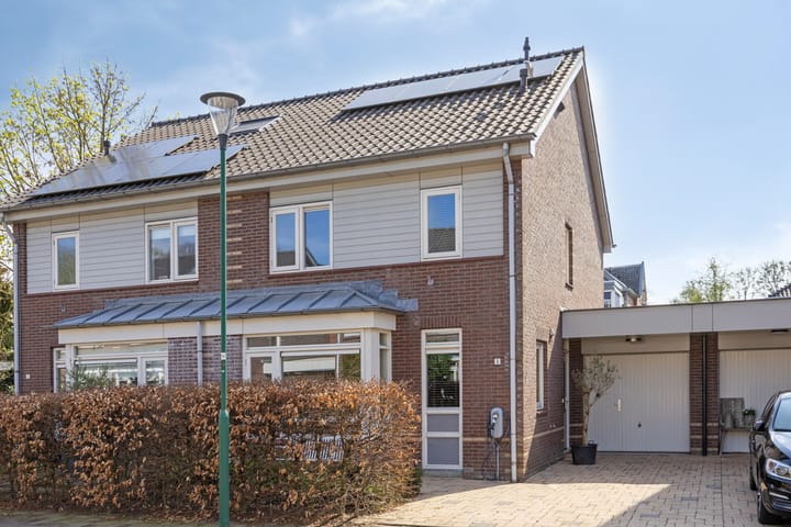 Foto 2 van De Clercqstraat 3