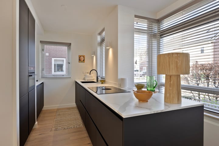 Foto 4 van De Clercqstraat 3