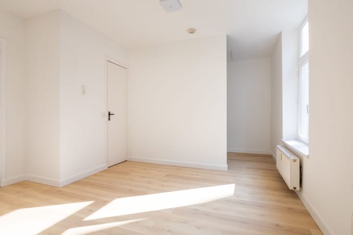 Photo 11 of Nieuwstraat 36-B