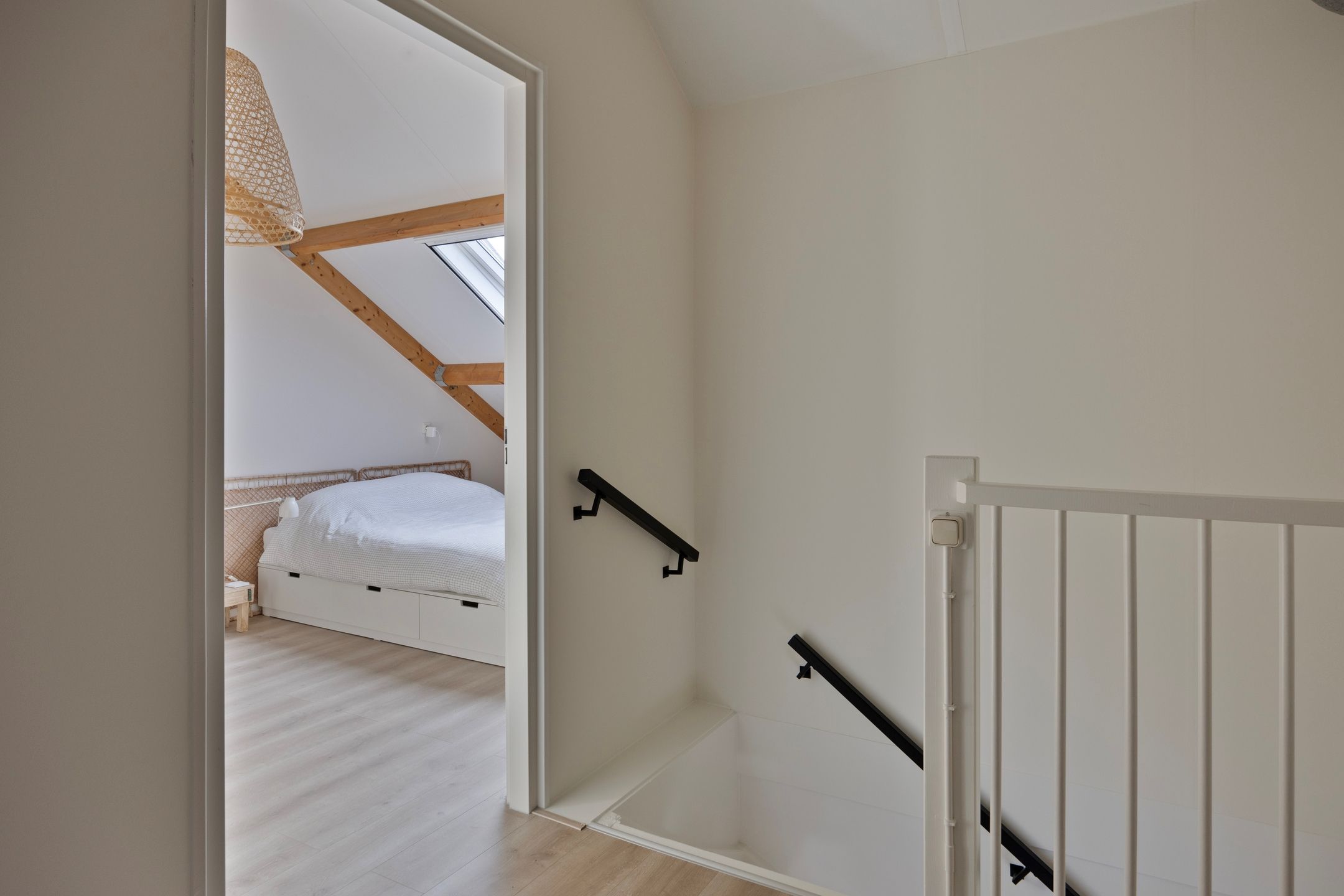 Foto 30 van De Clercqstraat 3