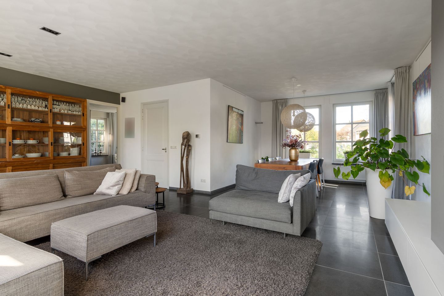 Foto 10 van van Brederodestraat 2