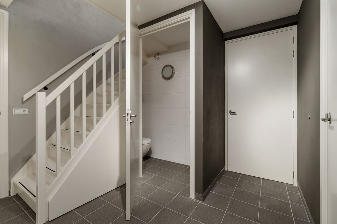 Foto 22 van van Brederodestraat 2