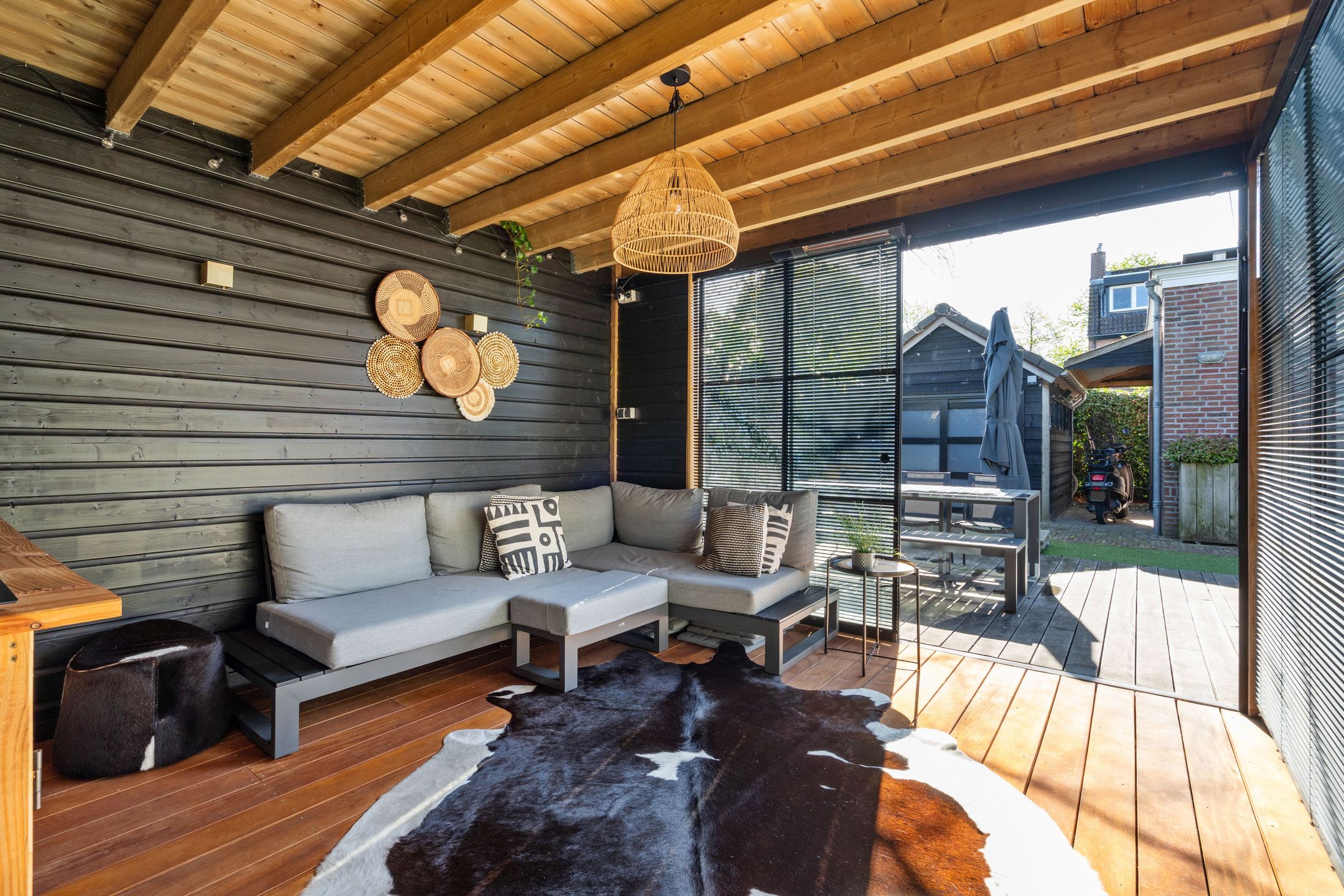 Foto 36 van van Brederodestraat 2